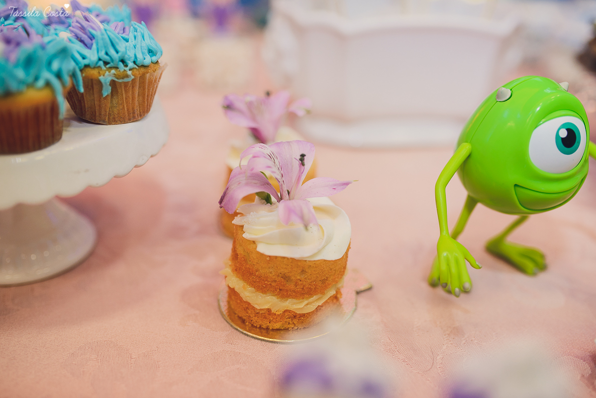 festa de menina, tema super diferente, em Vitória ES, mamãe super festeira, 02 anos, Catarina, aniversário no cerimonial Tironi Bambini, Tássila Costa Fotografia