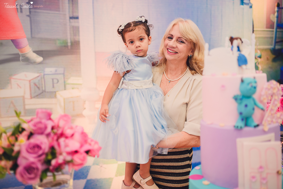 festa de menina, tema super diferente, em Vitória ES, mamãe super festeira, 02 anos, Catarina, aniversário no cerimonial Tironi Bambini, Tássila Costa Fotografia