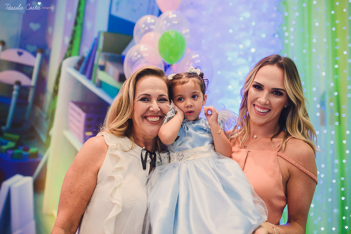 festa de menina, tema super diferente, em Vitória ES, mamãe super festeira, 02 anos, Catarina, aniversário no cerimonial Tironi Bambini, Tássila Costa Fotografia
