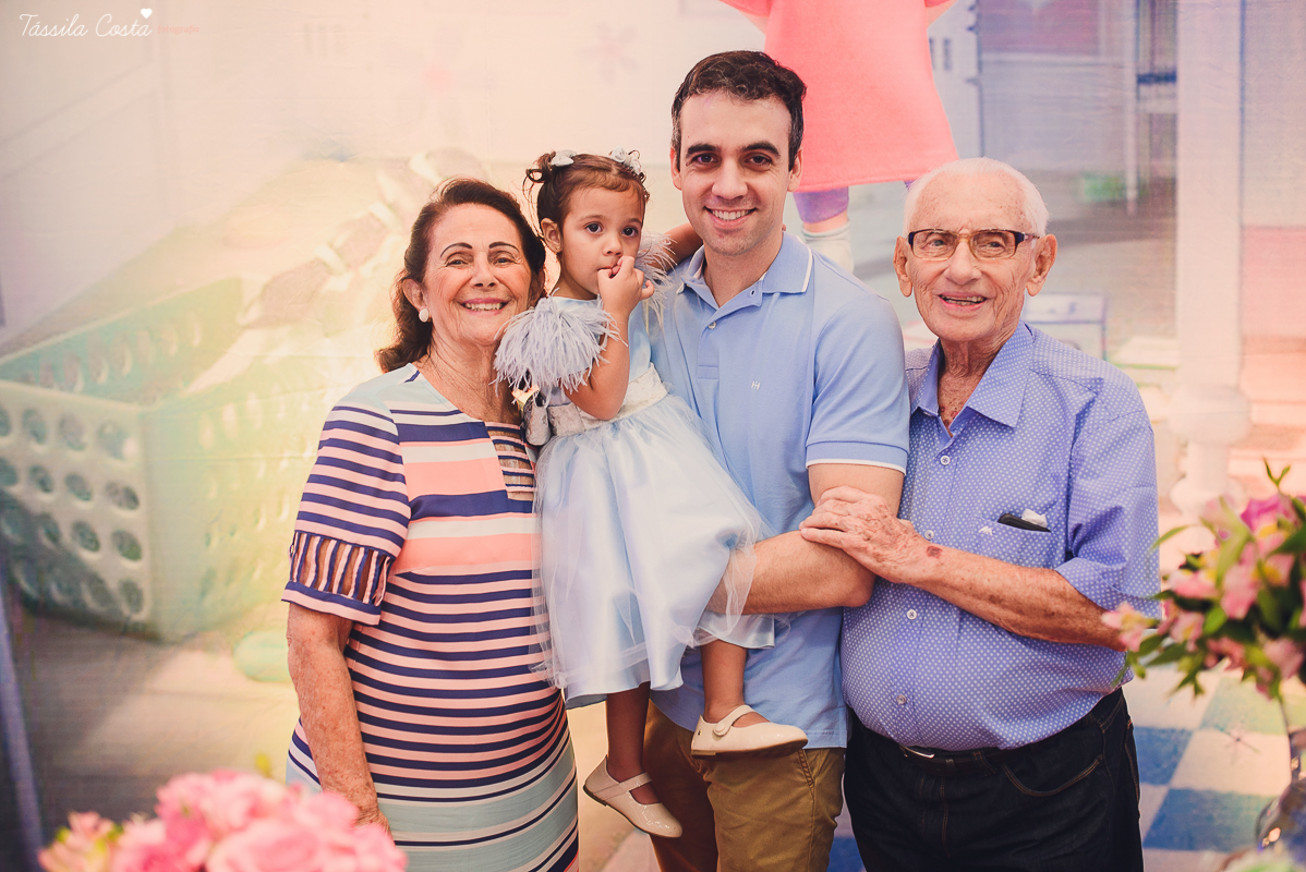festa de menina, tema super diferente, em Vitória ES, mamãe super festeira, 02 anos, Catarina, aniversário no cerimonial Tironi Bambini, Tássila Costa Fotografia