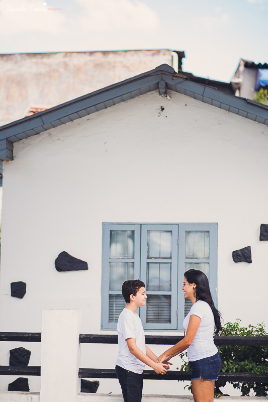 dia das m&atilde;es, ensaio fotogr&aacute;fico de dia das m&atilde;es, vila velha es, fotos com o filho em vila velha, t&aacute;ssila costa fotografia, ensaio fotogr&aacute;fico na Prainha ES