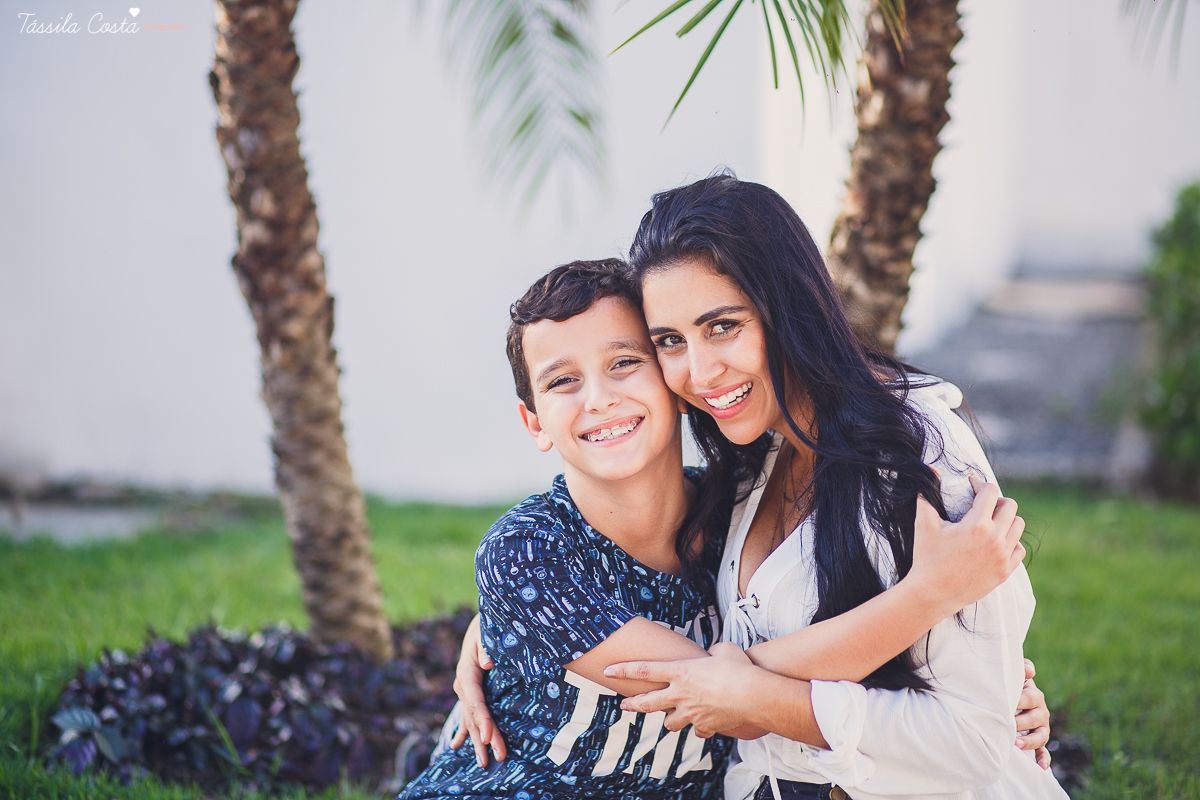 dia das m&atilde;es, ensaio fotogr&aacute;fico de dia das m&atilde;es, vila velha es, fotos com o filho em vila velha, t&aacute;ssila costa fotografia, ensaio fotogr&aacute;fico na Prainha ES