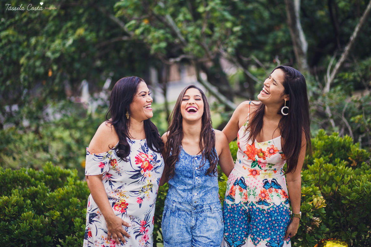 ensaio de 15 anos, debutante, em Vit&oacute;ria ES, Luara Barcellos, escola S&atilde;o Camilo de Lellis, Cobil&acirc;ndia, fotos de anivers&aacute;rio de 15 anos em Vila Velha, cerimonial Allegro