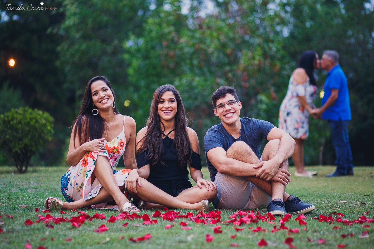 ensaio de 15 anos, debutante, em Vit&oacute;ria ES, Luara Barcellos, escola S&atilde;o Camilo de Lellis, Cobil&acirc;ndia, fotos de anivers&aacute;rio de 15 anos em Vila Velha, cerimonial Allegro