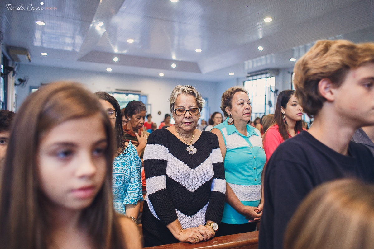 batizado na igreja cat&oacute;lica Bom Pastor, na Praia da Costa, pr&oacute;ximo ao Hortfruti, rua Romero Lofego Botelho, tassila costa fotografia, fotografia de batizado na Praia da Costa