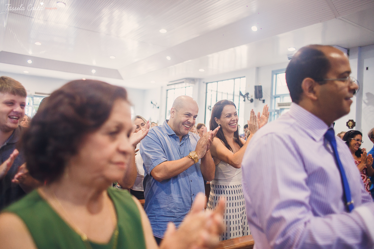 batizado na igreja cat&oacute;lica Bom Pastor, na Praia da Costa, pr&oacute;ximo ao Hortfruti, rua Romero Lofego Botelho, tassila costa fotografia, fotografia de batizado na Praia da Costa