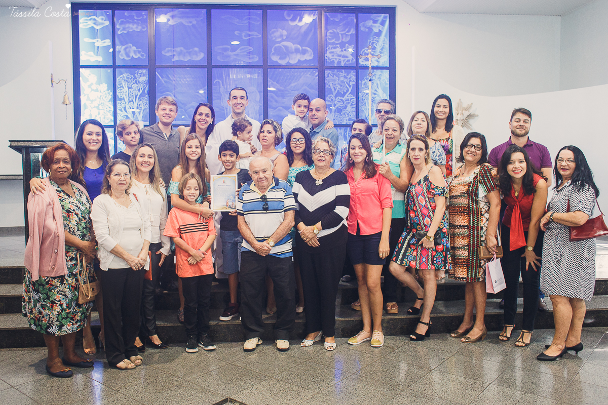 batizado na igreja cat&oacute;lica Bom Pastor, na Praia da Costa, pr&oacute;ximo ao Hortfruti, rua Romero Lofego Botelho, tassila costa fotografia, fotografia de batizado na Praia da Costa