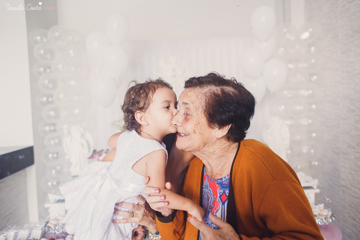 batizado na igreja cat&oacute;lica Bom Pastor, na Praia da Costa, pr&oacute;ximo ao Hortfruti, rua Romero Lofego Botelho, tassila costa fotografia, fotografia de batizado na Praia da Costa
