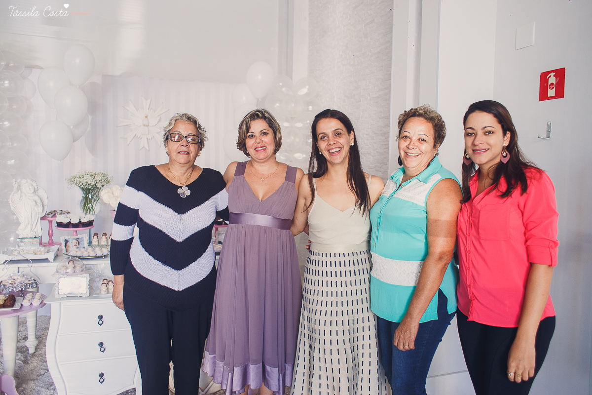 batizado na igreja cat&oacute;lica Bom Pastor, na Praia da Costa, pr&oacute;ximo ao Hortfruti, rua Romero Lofego Botelho, tassila costa fotografia, fotografia de batizado na Praia da Costa