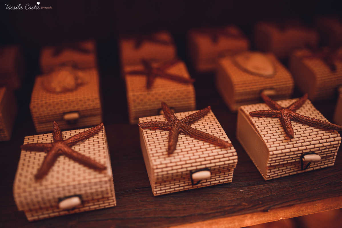 festa linda de menina no tema Moana, filme da Disney, by Camila Sarmento, festa chique feita na garagem de casa, m&atilde;e de menina, festa de menina 6 anos, doces by Julia Adami Cakes, t&aacute;ssila costa