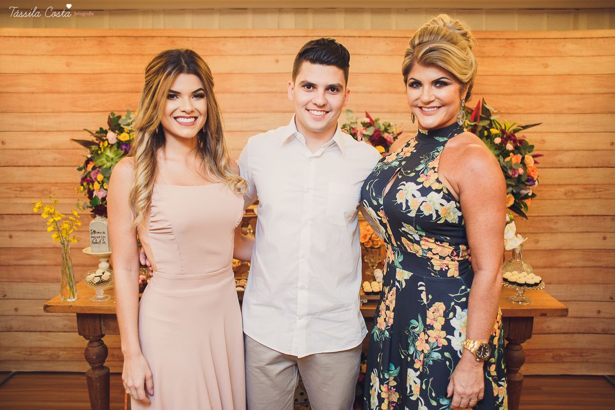 pedido de casamento dos sonhos, jantar de noivado em vit&oacute;ria es, restaurante canto do vinho, decora&ccedil;&atilde;o para pedido de casamento, decora&ccedil;&atilde;o by Tais Vaz