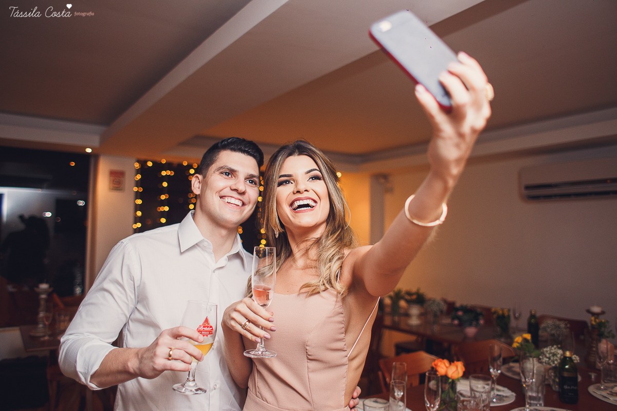pedido de casamento dos sonhos, jantar de noivado em vit&oacute;ria es, restaurante canto do vinho, decora&ccedil;&atilde;o para pedido de casamento, decora&ccedil;&atilde;o by Tais Vaz