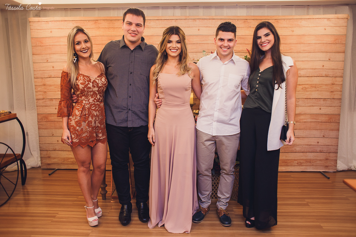 pedido de casamento dos sonhos, jantar de noivado em vit&oacute;ria es, restaurante canto do vinho, decora&ccedil;&atilde;o para pedido de casamento, decora&ccedil;&atilde;o by Tais Vaz