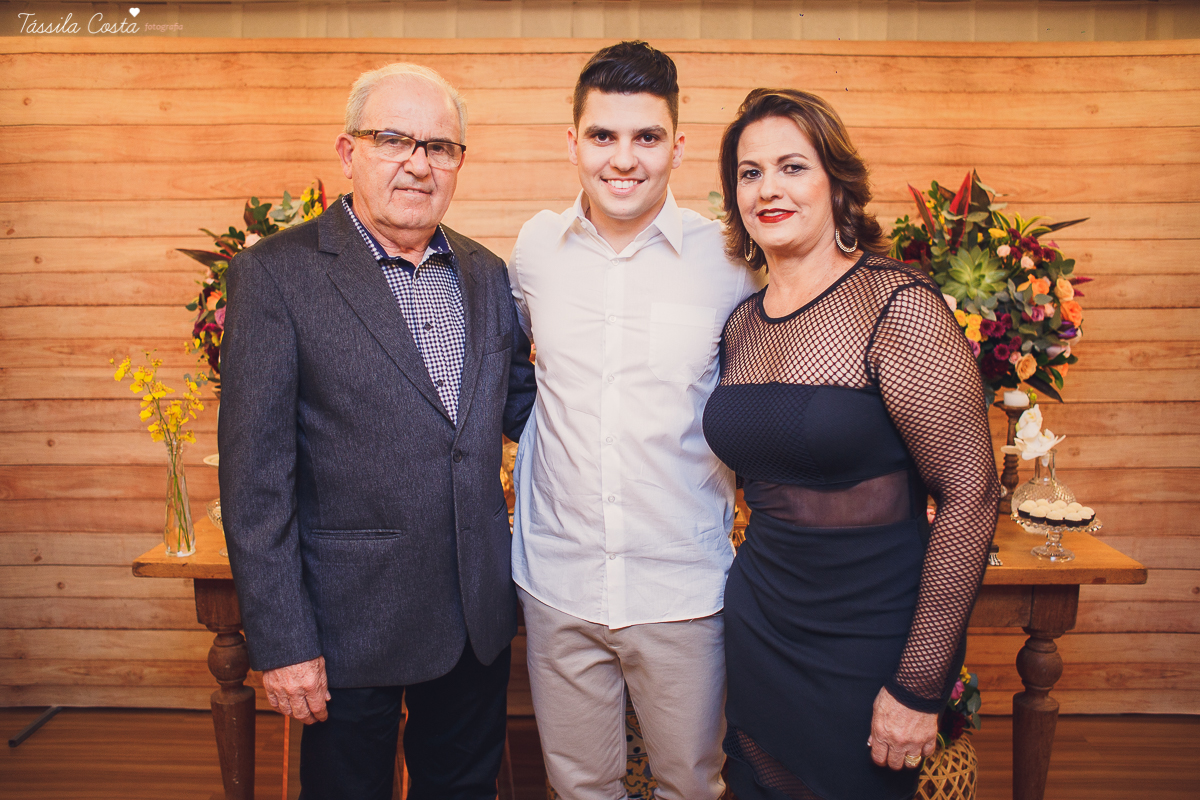 pedido de casamento dos sonhos, jantar de noivado em vit&oacute;ria es, restaurante canto do vinho, decora&ccedil;&atilde;o para pedido de casamento, decora&ccedil;&atilde;o by Tais Vaz