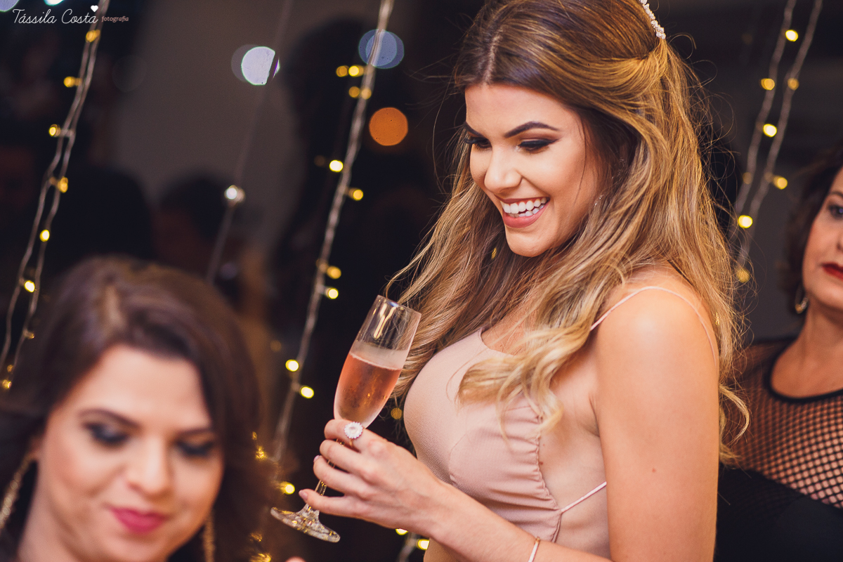 pedido de casamento dos sonhos, jantar de noivado em vit&oacute;ria es, restaurante canto do vinho, decora&ccedil;&atilde;o para pedido de casamento, decora&ccedil;&atilde;o by Tais Vaz