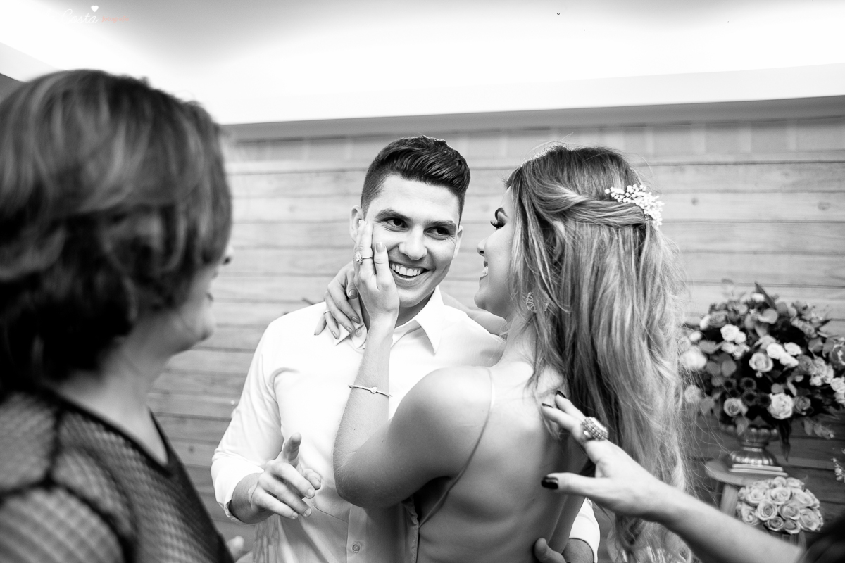 pedido de casamento dos sonhos, jantar de noivado em vit&oacute;ria es, restaurante canto do vinho, decora&ccedil;&atilde;o para pedido de casamento, decora&ccedil;&atilde;o by Tais Vaz