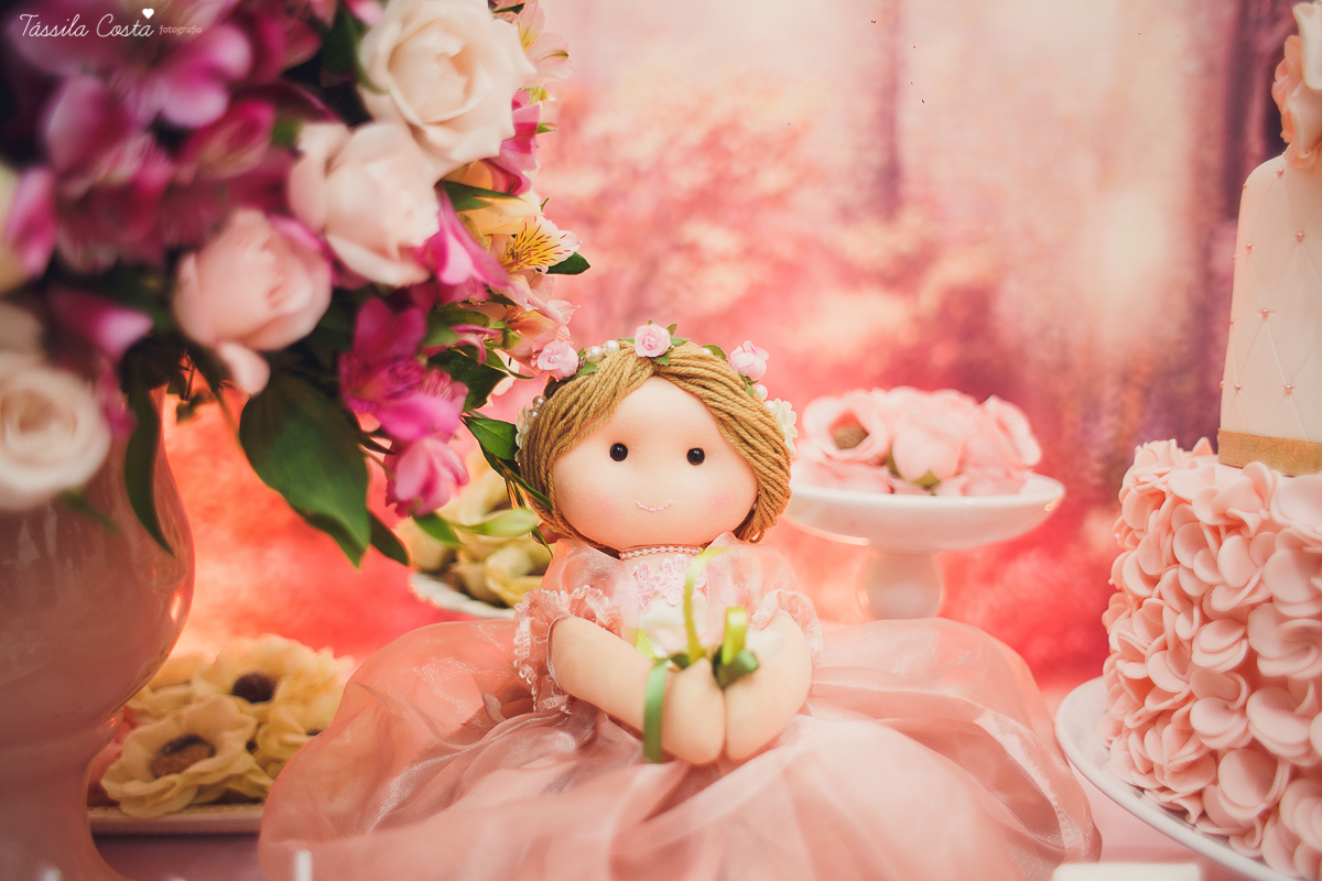 festa de menina, no tema Jardim, feita no cerimonial Balladas Kids, Serra ES, mam&atilde;e de primeira viagem, decora&ccedil;&atilde;o linda by Karina Melotti, fotos t&aacute;ssila costa, fotografia de festa infantil