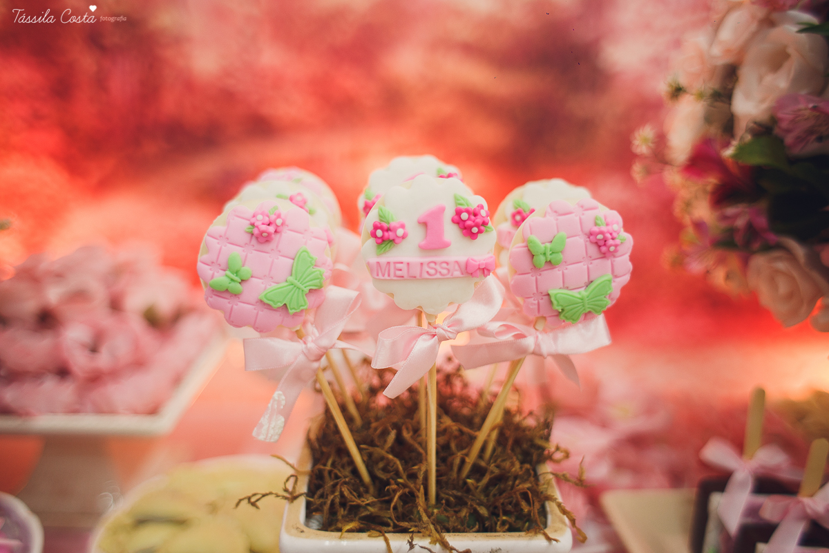 festa de menina, no tema Jardim, feita no cerimonial Balladas Kids, Serra ES, mam&atilde;e de primeira viagem, decora&ccedil;&atilde;o linda by Karina Melotti, fotos t&aacute;ssila costa, fotografia de festa infantil