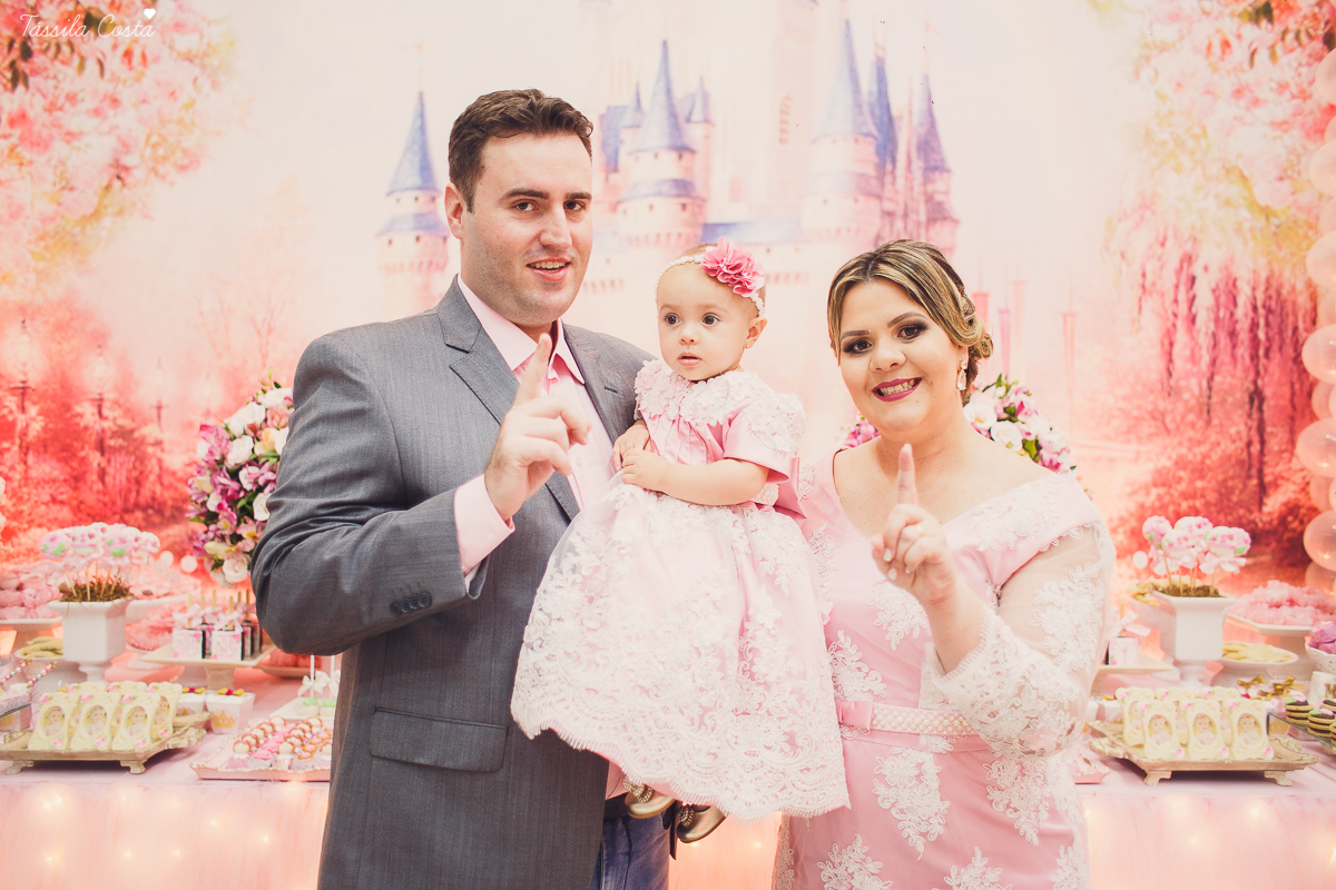 festa de menina, no tema Jardim, feita no cerimonial Balladas Kids, Serra ES, mam&atilde;e de primeira viagem, decora&ccedil;&atilde;o linda by Karina Melotti, fotos t&aacute;ssila costa, fotografia de festa infantil