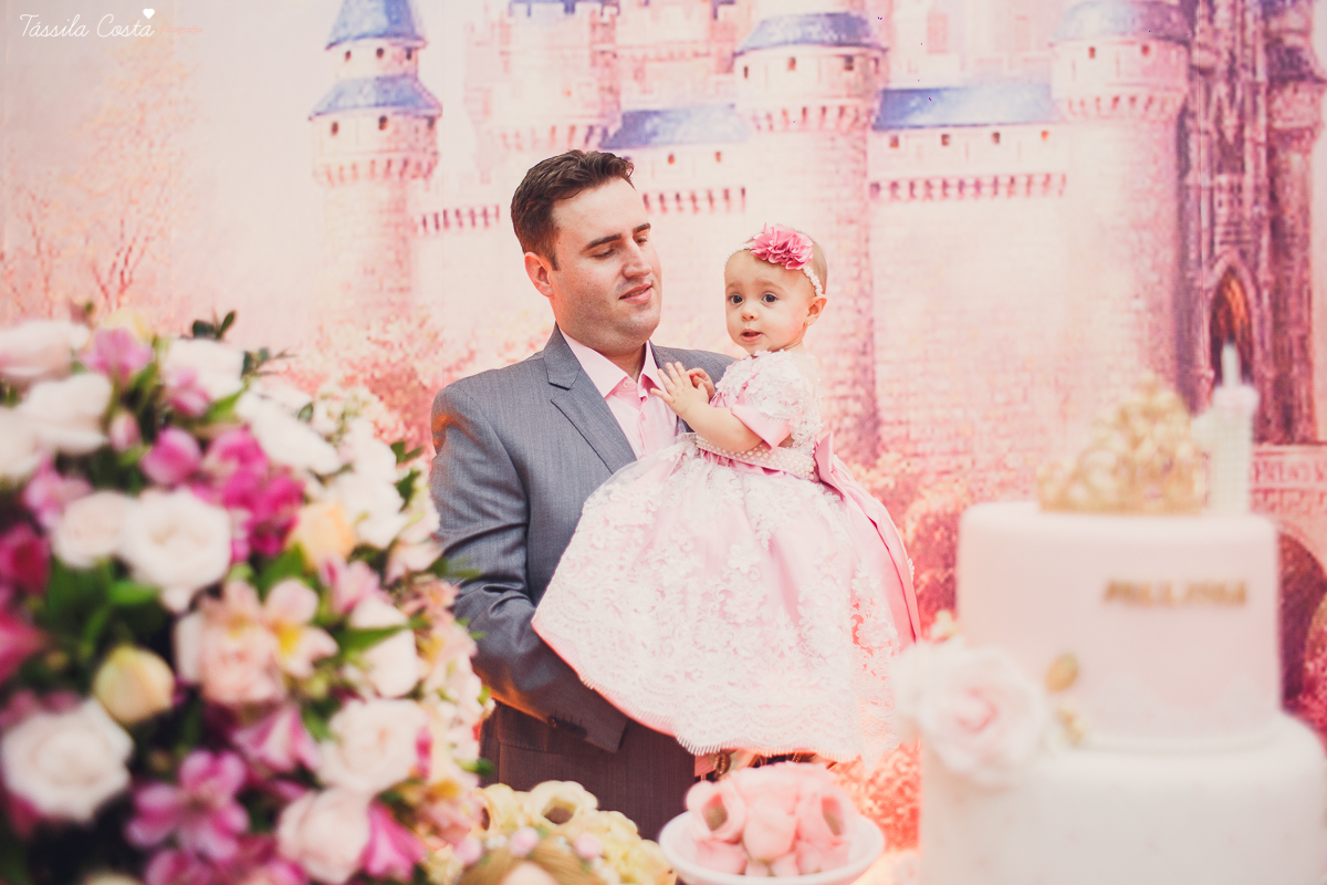 festa de menina, no tema Jardim, feita no cerimonial Balladas Kids, Serra ES, mam&atilde;e de primeira viagem, decora&ccedil;&atilde;o linda by Karina Melotti, fotos t&aacute;ssila costa, fotografia de festa infantil