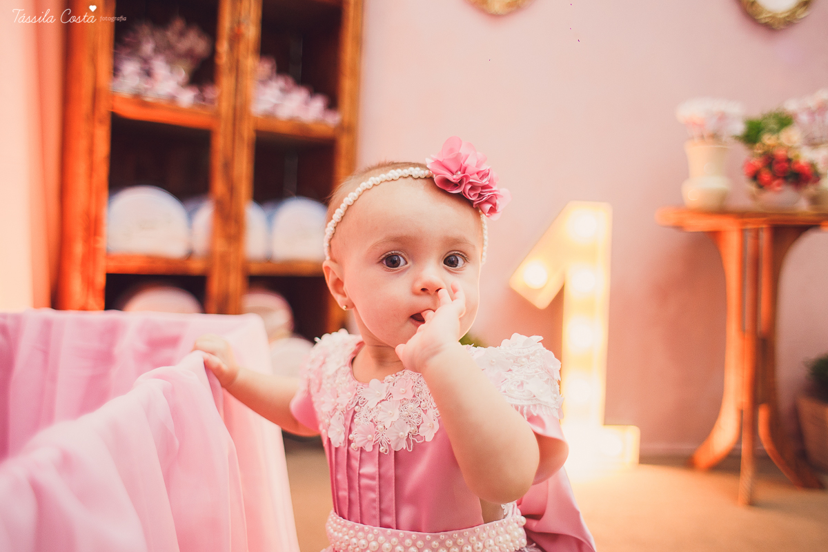 festa de menina, no tema Jardim, feita no cerimonial Balladas Kids, Serra ES, mam&atilde;e de primeira viagem, decora&ccedil;&atilde;o linda by Karina Melotti, fotos t&aacute;ssila costa, fotografia de festa infantil