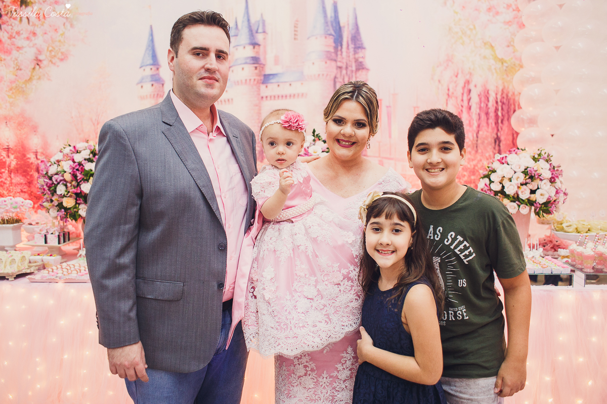 festa de menina, no tema Jardim, feita no cerimonial Balladas Kids, Serra ES, mam&atilde;e de primeira viagem, decora&ccedil;&atilde;o linda by Karina Melotti, fotos t&aacute;ssila costa, fotografia de festa infantil