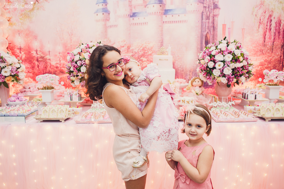 festa de menina, no tema Jardim, feita no cerimonial Balladas Kids, Serra ES, mam&atilde;e de primeira viagem, decora&ccedil;&atilde;o linda by Karina Melotti, fotos t&aacute;ssila costa, fotografia de festa infantil
