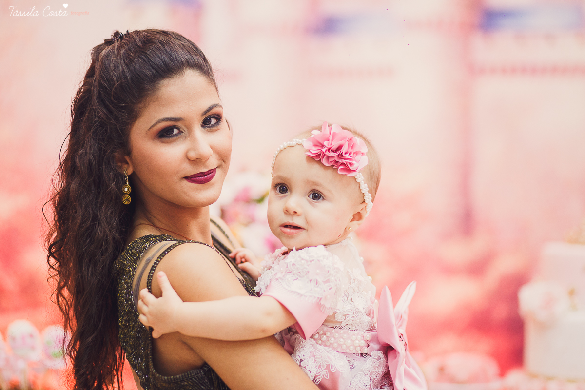 festa de menina, no tema Jardim, feita no cerimonial Balladas Kids, Serra ES, mam&atilde;e de primeira viagem, decora&ccedil;&atilde;o linda by Karina Melotti, fotos t&aacute;ssila costa, fotografia de festa infantil