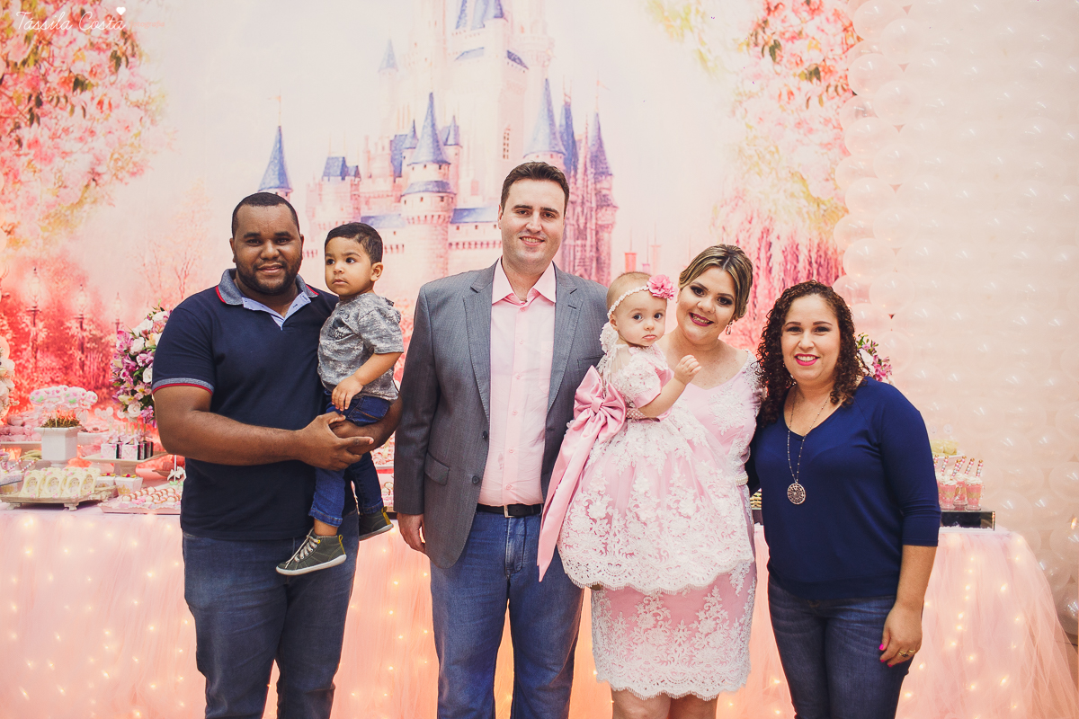 festa de menina, no tema Jardim, feita no cerimonial Balladas Kids, Serra ES, mam&atilde;e de primeira viagem, decora&ccedil;&atilde;o linda by Karina Melotti, fotos t&aacute;ssila costa, fotografia de festa infantil