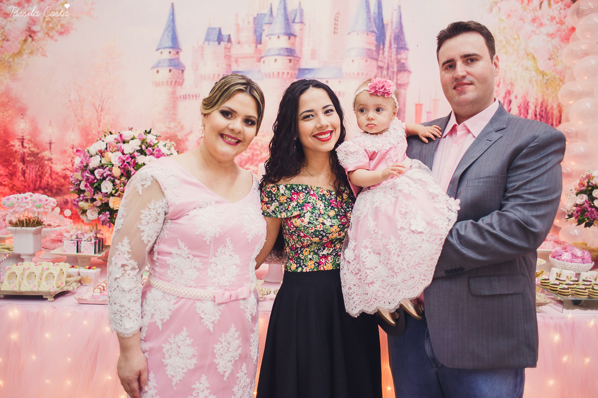 festa de menina, no tema Jardim, feita no cerimonial Balladas Kids, Serra ES, mam&atilde;e de primeira viagem, decora&ccedil;&atilde;o linda by Karina Melotti, fotos t&aacute;ssila costa, fotografia de festa infantil