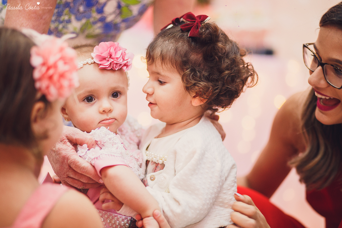 festa de menina, no tema Jardim, feita no cerimonial Balladas Kids, Serra ES, mam&atilde;e de primeira viagem, decora&ccedil;&atilde;o linda by Karina Melotti, fotos t&aacute;ssila costa, fotografia de festa infantil