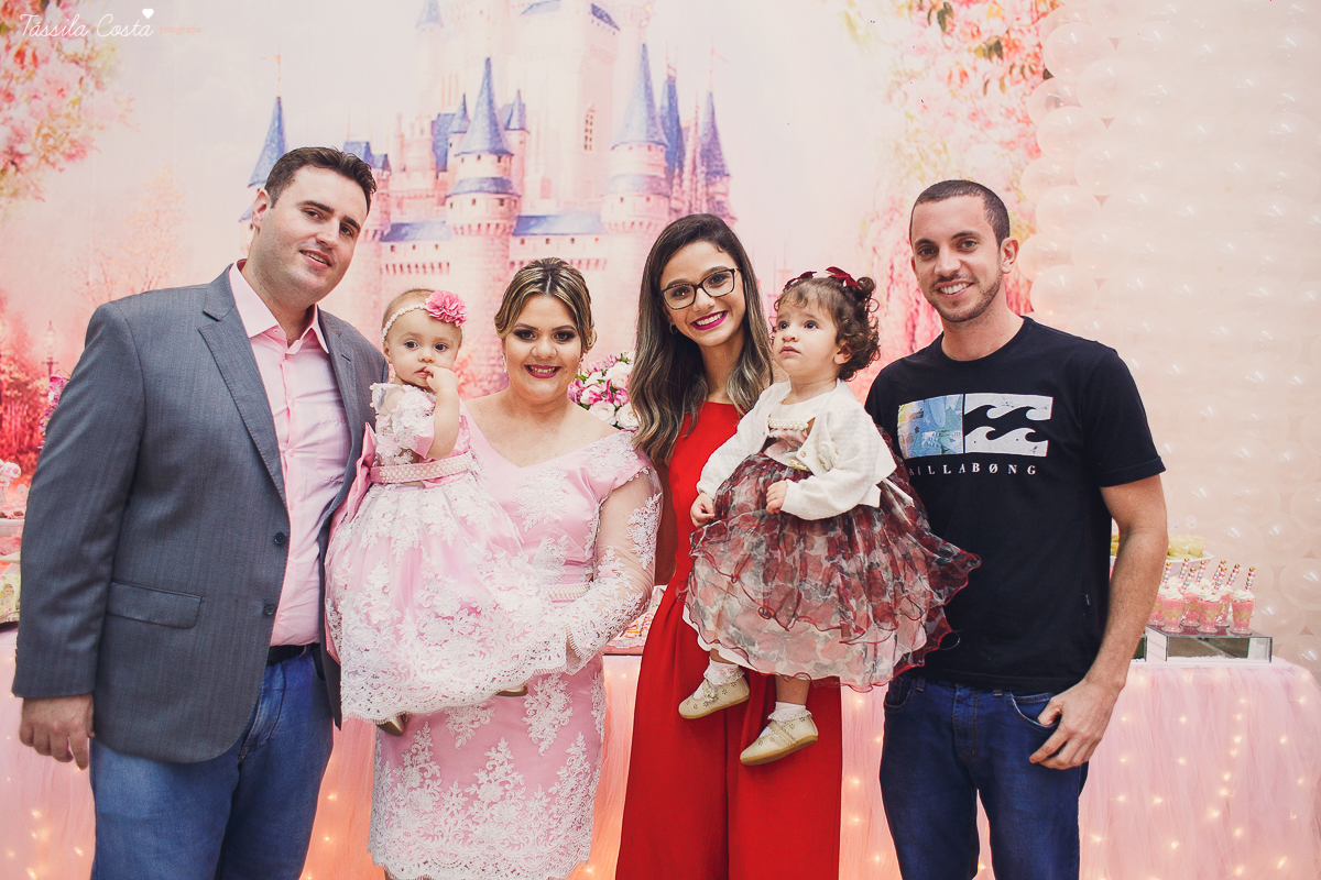 festa de menina, no tema Jardim, feita no cerimonial Balladas Kids, Serra ES, mam&atilde;e de primeira viagem, decora&ccedil;&atilde;o linda by Karina Melotti, fotos t&aacute;ssila costa, fotografia de festa infantil