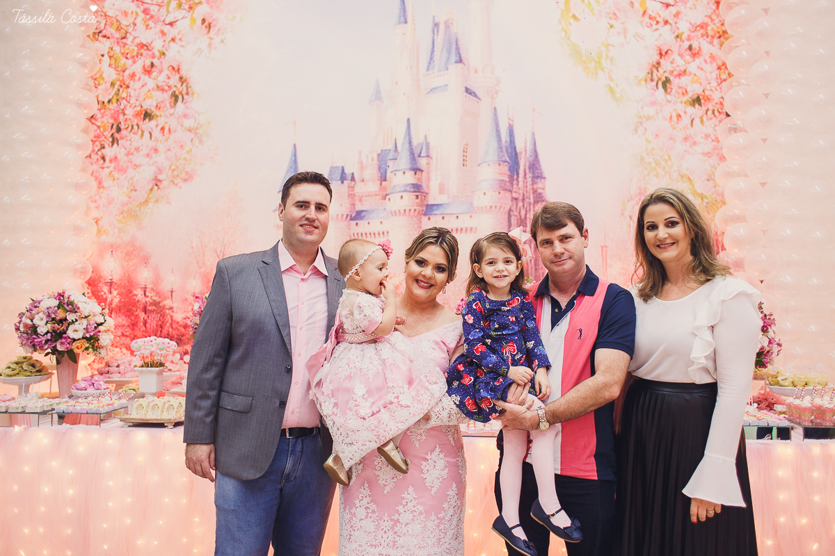 festa de menina, no tema Jardim, feita no cerimonial Balladas Kids, Serra ES, mam&atilde;e de primeira viagem, decora&ccedil;&atilde;o linda by Karina Melotti, fotos t&aacute;ssila costa, fotografia de festa infantil