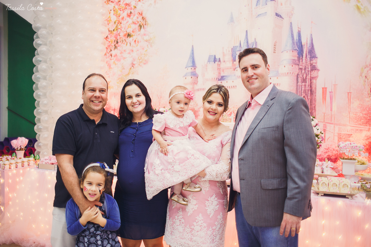 festa de menina, no tema Jardim, feita no cerimonial Balladas Kids, Serra ES, mam&atilde;e de primeira viagem, decora&ccedil;&atilde;o linda by Karina Melotti, fotos t&aacute;ssila costa, fotografia de festa infantil