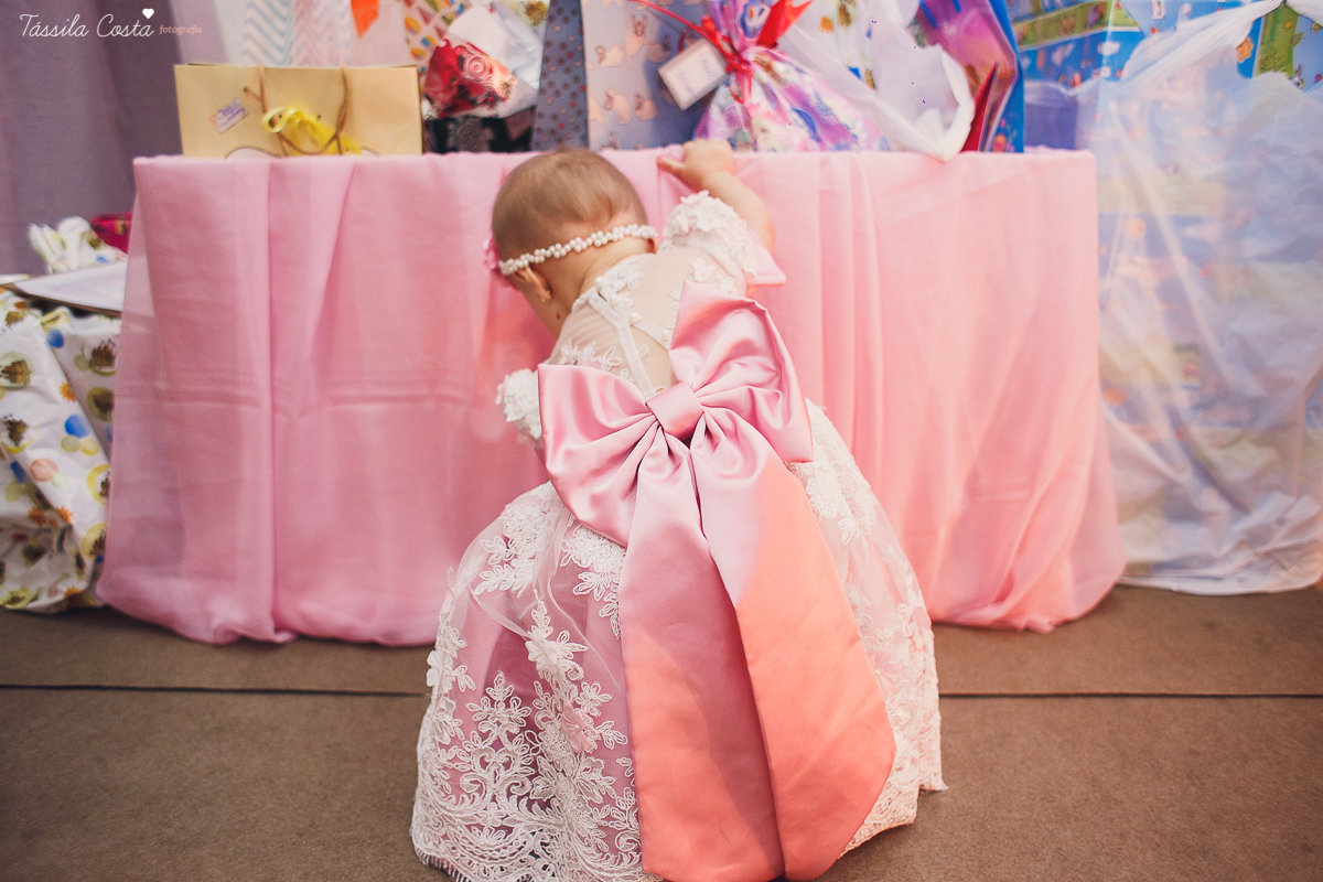 festa de menina, no tema Jardim, feita no cerimonial Balladas Kids, Serra ES, mam&atilde;e de primeira viagem, decora&ccedil;&atilde;o linda by Karina Melotti, fotos t&aacute;ssila costa, fotografia de festa infantil