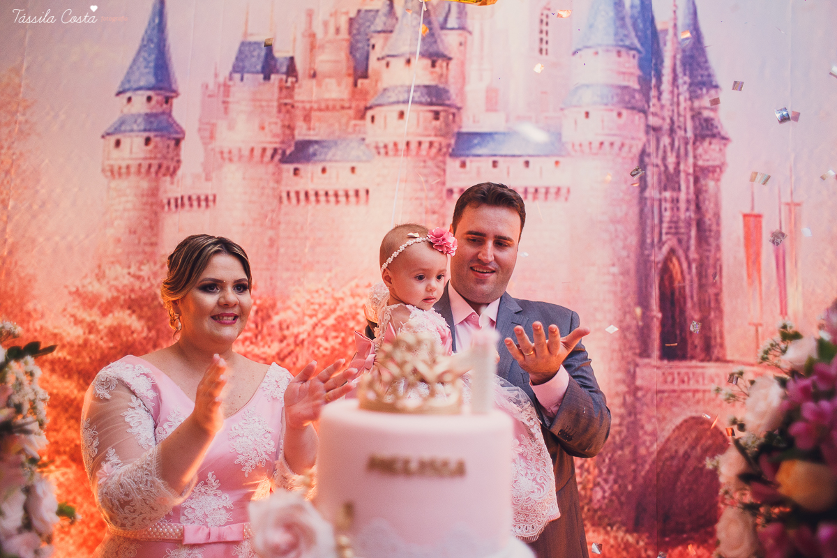 festa de menina, no tema Jardim, feita no cerimonial Balladas Kids, Serra ES, mam&atilde;e de primeira viagem, decora&ccedil;&atilde;o linda by Karina Melotti, fotos t&aacute;ssila costa, fotografia de festa infantil