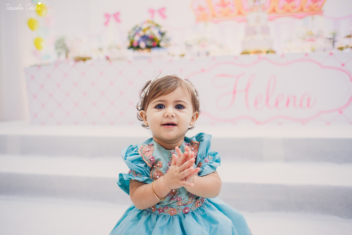 festa  no tema carrossel, no cerimonial Lollypop em Vit&oacute;ria ES, fotografia de festa infantil em Vit&oacute;ria, decore by Av Design, bolo lindo da Juliana Marculano