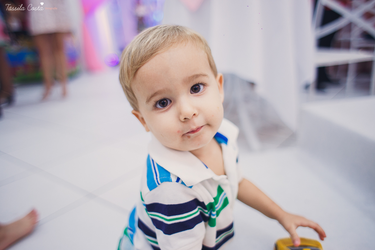 festa  no tema carrossel, no cerimonial Lollypop em Vit&oacute;ria ES, fotografia de festa infantil em Vit&oacute;ria, decore by Av Design, bolo lindo da Juliana Marculano