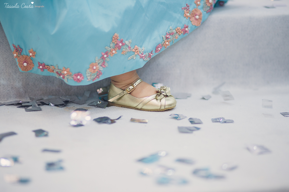 festa  no tema carrossel, no cerimonial Lollypop em Vit&oacute;ria ES, fotografia de festa infantil em Vit&oacute;ria, decore by Av Design, bolo lindo da Juliana Marculano