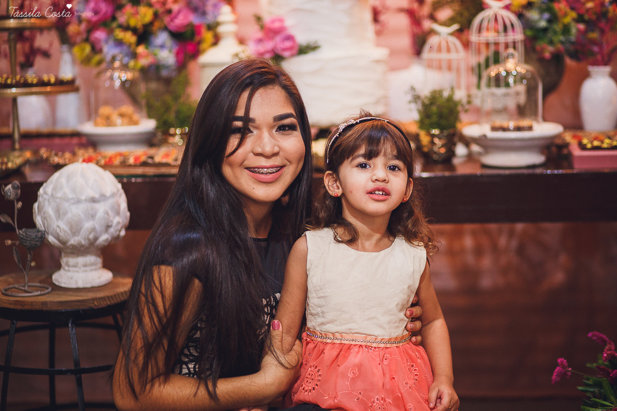 NOIVADO LINDO, IGREJA ASSEMBLEIA DE DEUS, NOIVOS APAIXONADOS, DECORACAO DE NOIVO LINDA, THAMIRES E BRUNO, FOTOS DE NOIVADO