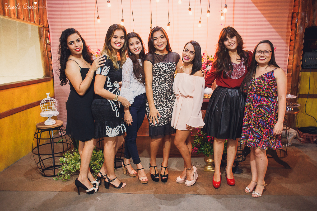 NOIVADO LINDO, IGREJA ASSEMBLEIA DE DEUS, NOIVOS APAIXONADOS, DECORACAO DE NOIVO LINDA, THAMIRES E BRUNO, FOTOS DE NOIVADO