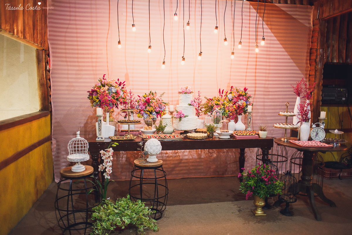 NOIVADO LINDO, IGREJA ASSEMBLEIA DE DEUS, NOIVOS APAIXONADOS, DECORACAO DE NOIVO LINDA, THAMIRES E BRUNO, FOTOS DE NOIVADO