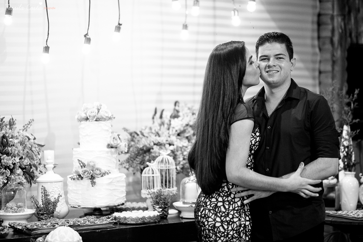 NOIVADO LINDO, IGREJA ASSEMBLEIA DE DEUS, NOIVOS APAIXONADOS, DECORACAO DE NOIVO LINDA, THAMIRES E BRUNO, FOTOS DE NOIVADO