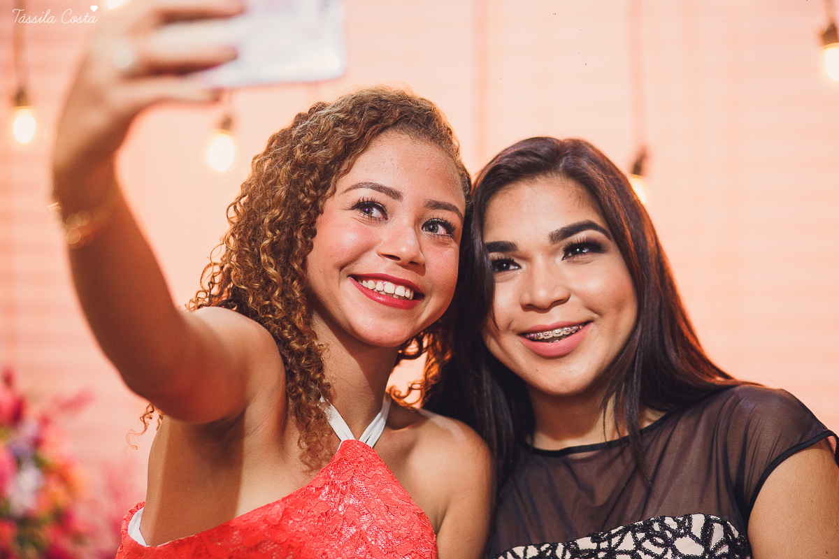 NOIVADO LINDO, IGREJA ASSEMBLEIA DE DEUS, NOIVOS APAIXONADOS, DECORACAO DE NOIVO LINDA, THAMIRES E BRUNO, FOTOS DE NOIVADO