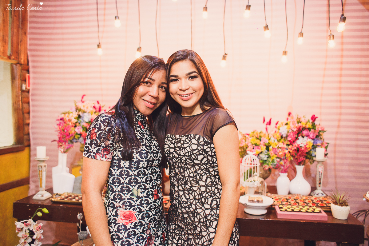 NOIVADO LINDO, IGREJA ASSEMBLEIA DE DEUS, NOIVOS APAIXONADOS, DECORACAO DE NOIVO LINDA, THAMIRES E BRUNO, FOTOS DE NOIVADO