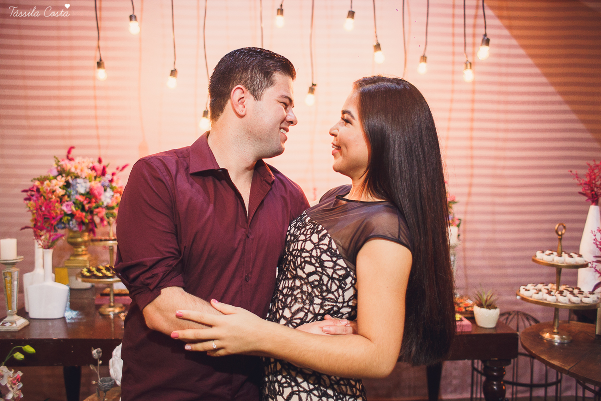 NOIVADO LINDO, IGREJA ASSEMBLEIA DE DEUS, NOIVOS APAIXONADOS, DECORACAO DE NOIVO LINDA, THAMIRES E BRUNO, FOTOS DE NOIVADO