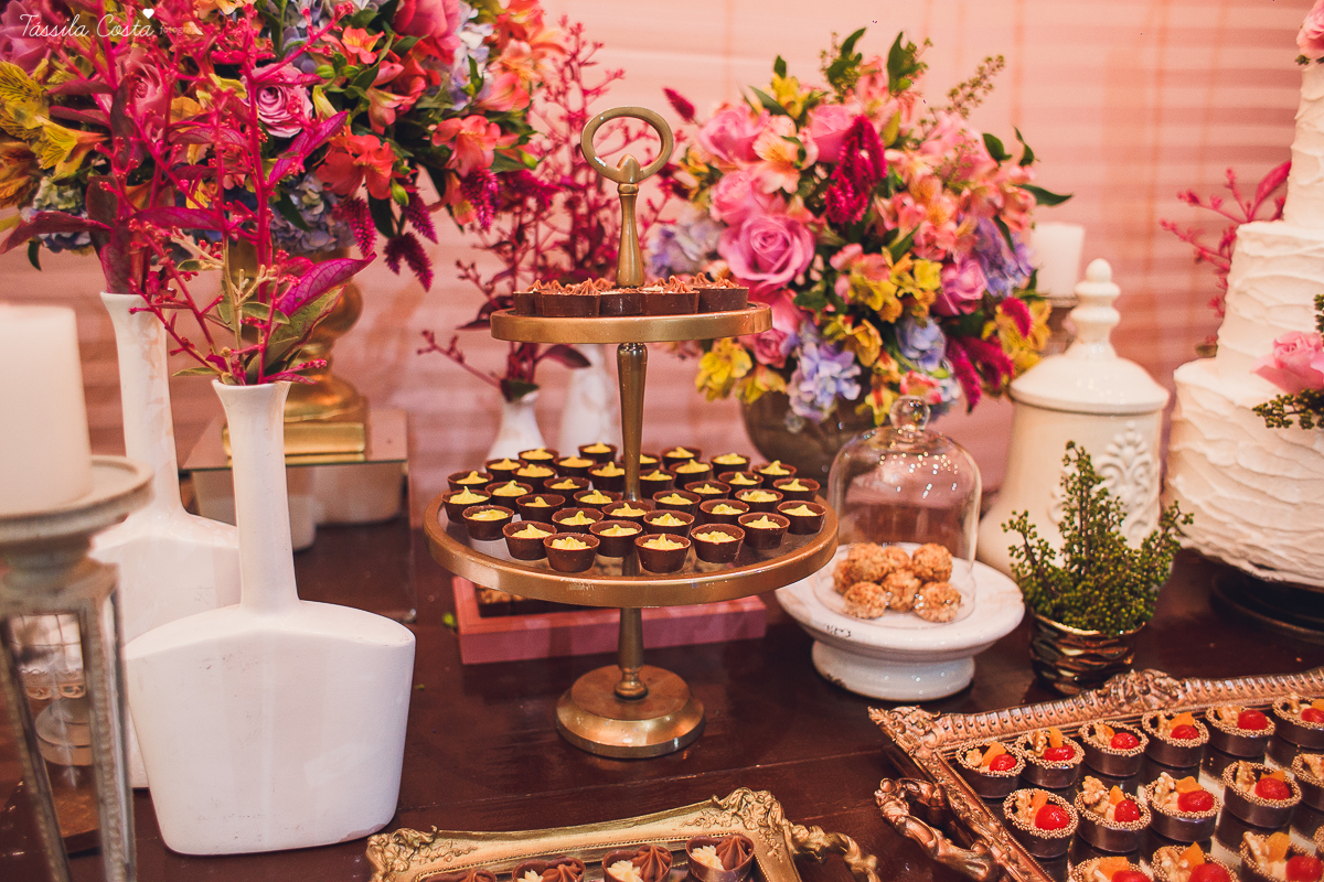 NOIVADO LINDO, IGREJA ASSEMBLEIA DE DEUS, NOIVOS APAIXONADOS, DECORACAO DE NOIVO LINDA, THAMIRES E BRUNO, FOTOS DE NOIVADO