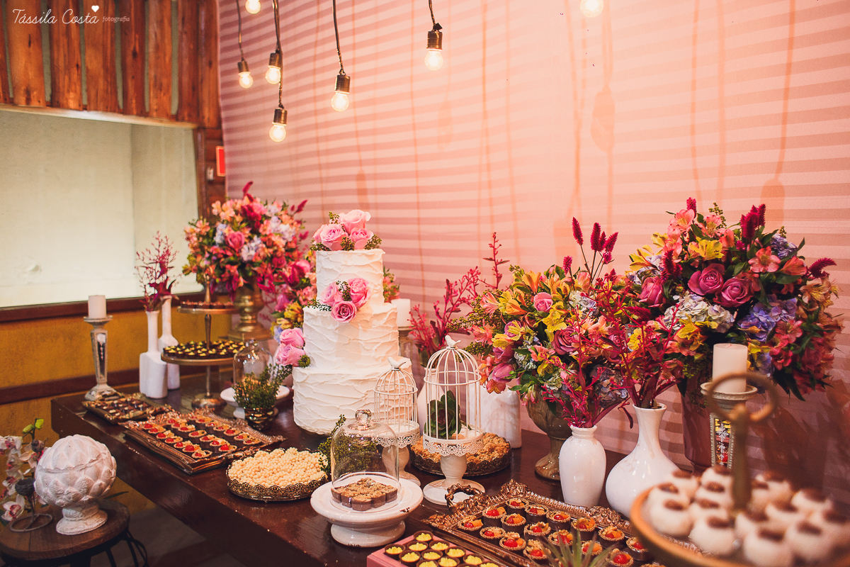 NOIVADO LINDO, IGREJA ASSEMBLEIA DE DEUS, NOIVOS APAIXONADOS, DECORACAO DE NOIVO LINDA, THAMIRES E BRUNO, FOTOS DE NOIVADO