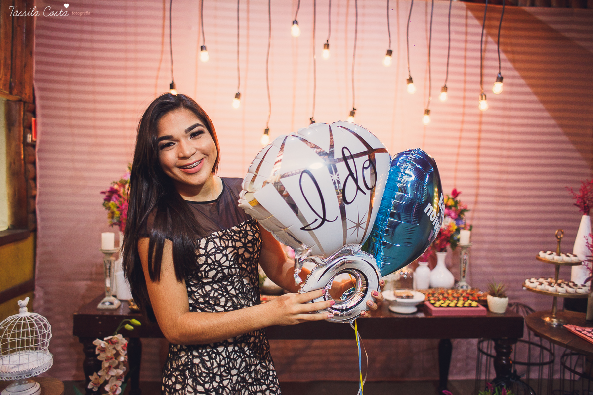 NOIVADO LINDO, IGREJA ASSEMBLEIA DE DEUS, NOIVOS APAIXONADOS, DECORACAO DE NOIVO LINDA, THAMIRES E BRUNO, FOTOS DE NOIVADO