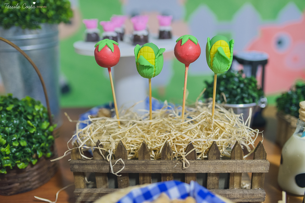 FESTA NO CONDOMÍNIO, DECORAÇÃO LINDA, DECORAÇÃO INTIMISTA